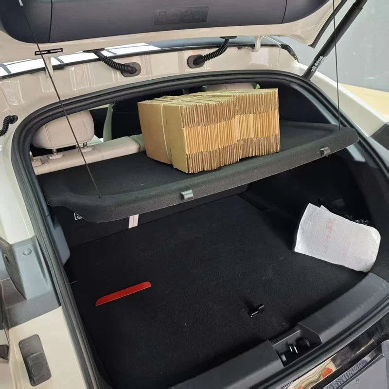 Cargo Cover for Lynk & Co 02