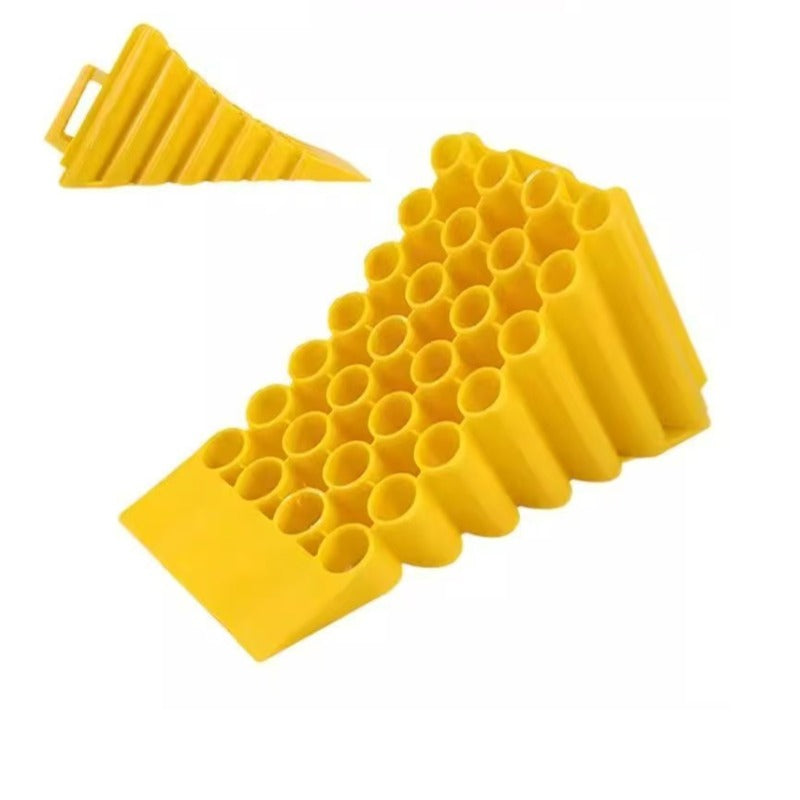 Automobile anti-retraction device