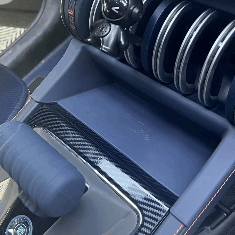 Tappetino in silicone per ricarica wireless Atto 3