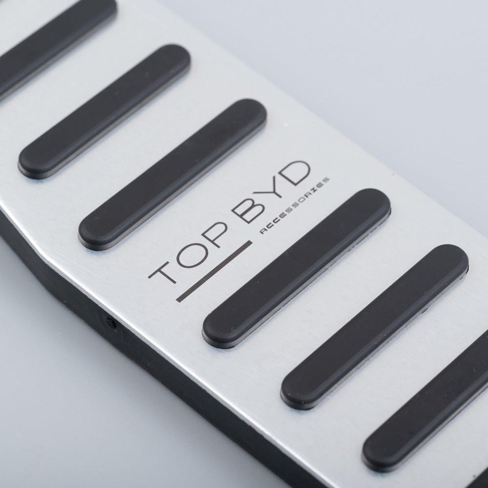 Pedali Performance in alluminio spazzolato per BYD M9