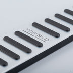 Pedali Performance in alluminio spazzolato per BYD M9